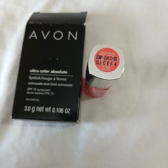 Set of (2) Avon Ultra Color Absolute lipstick Creamy Melon NIB .106 oz SPF 15 - Picture 2 of 8